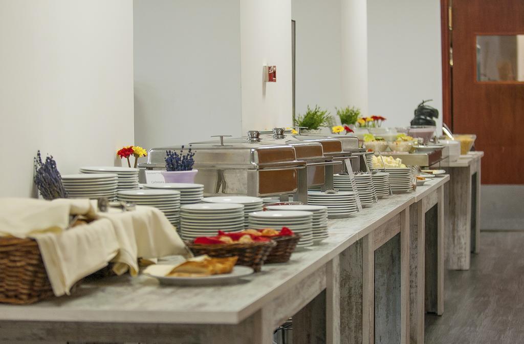 Hotel Berlin Budapest Luaran gambar