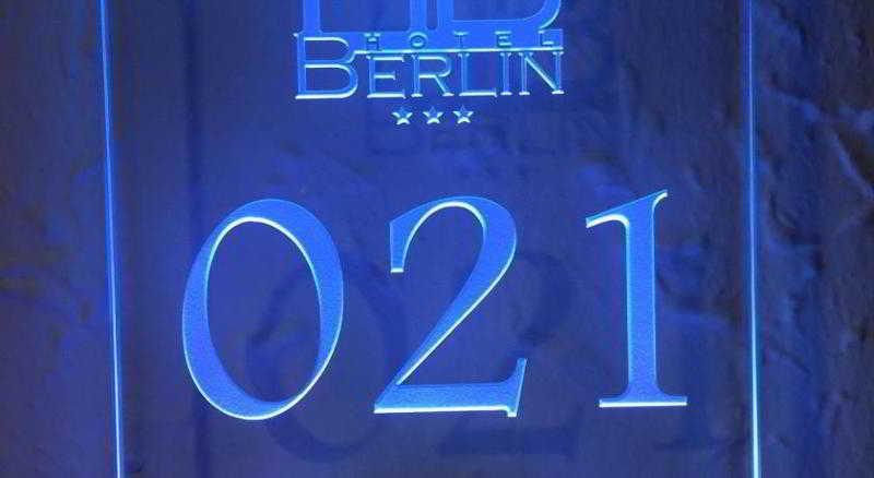 Hotel Berlin Budapest Luaran gambar