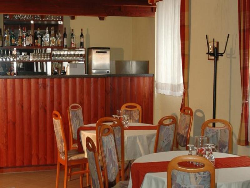 Hotel Berlin Budapest Luaran gambar
